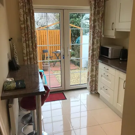 1bedroom Self Contained