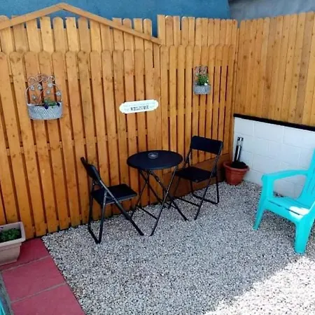 1bedroom Self Contained Apartment